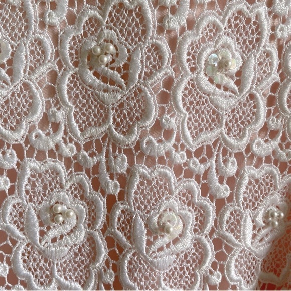 VINTAGE George F. Couture NewYork White Lace Beaded & Pleated Bottom Dress Sz 12 - Picture 3 of 7